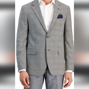 Vince Camuto Glenn Plaid Sport Coat. 42/L